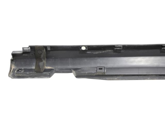 LAND ROVER LR027282 Накладка (молдинг) порога наружная правая в наличии Черновцы