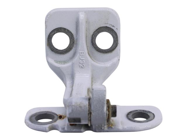 Петля передней двери левая LR027586 LAND ROVER