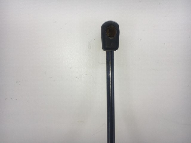 Газовый упор багажника LR030618 LAND ROVER