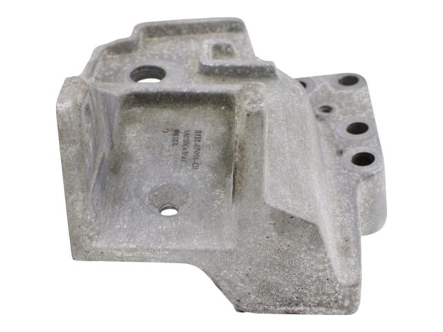 LR037029 Кронштейн подушки (опоры) двигателя правой купить Винница