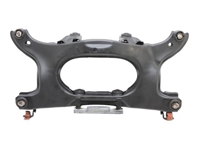 Балка задняя LR048532 LAND ROVER