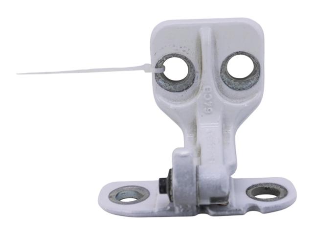 Петля передней двери правая LR056351 LAND ROVER