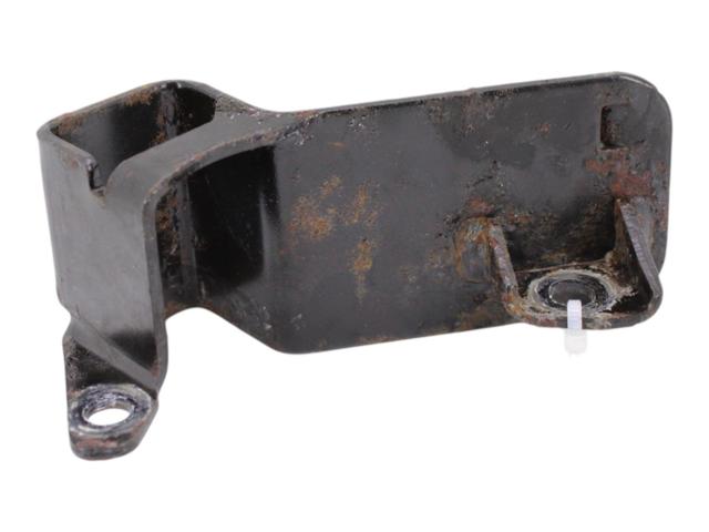 Кронштейн топливного насоса ТНВД LR056565 LAND ROVER