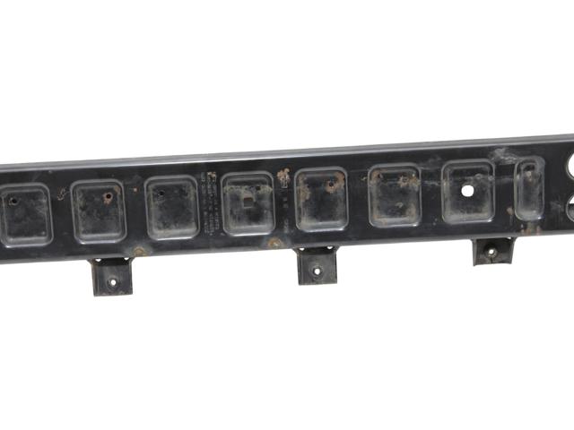 LR060346 LAND ROVER Кронштейн радиатора нижний купить в Чернигов
