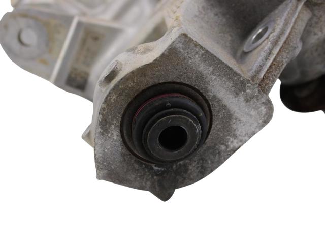 LR060771 LAND ROVER Цапфа задняя правая купить в Кривой Рог