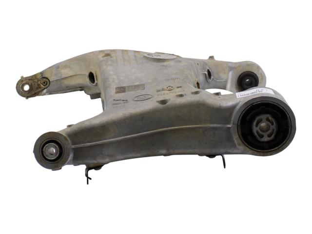 Балансир задний нижний, левый LR060775 LAND ROVER