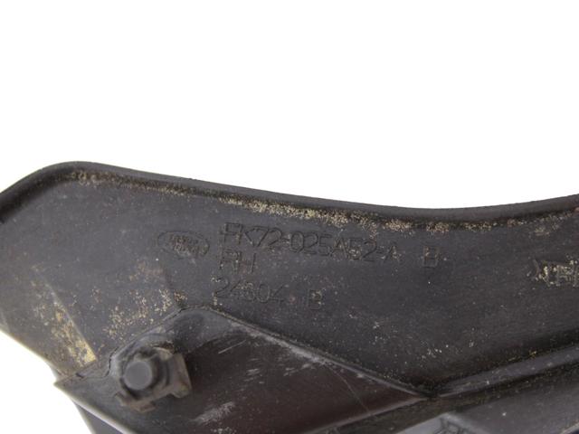 LAND ROVER LR061136 Накладка стойки кузова внешняя передняя левая в наличии Львов