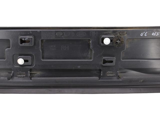 LR073084 LAND ROVER Молдинг двери задней правой нижний купить в Кривой Рог
