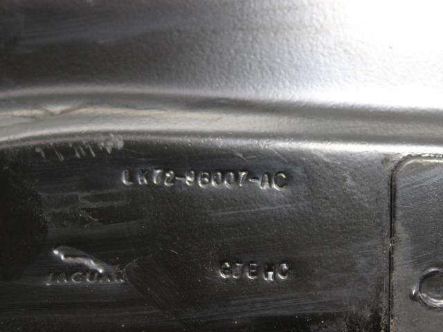 LR139070 LAND ROVER купить в Киев