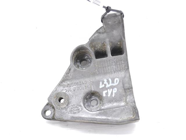Кронштейн насоса ГУР QVU500340 LAND ROVER