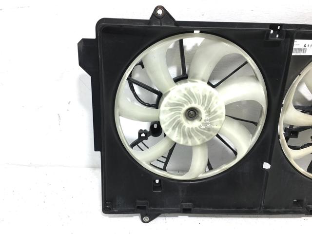 Рамка радиатора охлаждения SH0115210 MAZDA