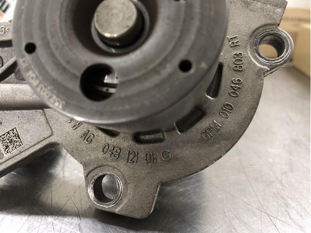 04B121011G Помпа водяная (насос) охлаждения купить Тернополь