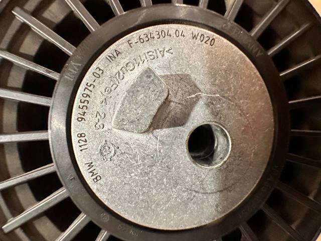 Приводной ремень агрегатов 11289455975 BMW