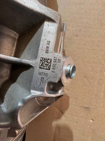 Насос водяной 11518650987 BMW