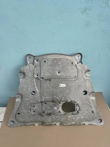 31106878068 BMW Защита двигателя, поддона (моторного отсека) купить в Чернигов