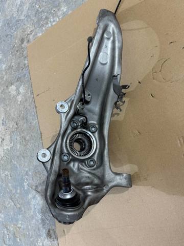 31206884385 BMW Цапфа (поворотный кулак) передний левый купить в Павлоград