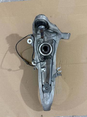 Цапфа - поворотный кулак передний, правый 31206884386 BMW