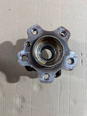 33406899174 BMW Передняя ступица купить в Ровно