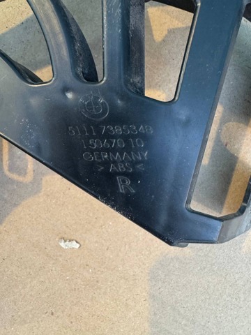 BMW 51117385348 Кронштейн бампера переднего правый в наличии Тернополь