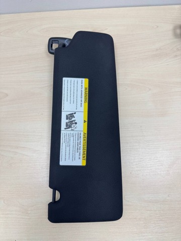 Козырек противосолнечный 51168068741 BMW