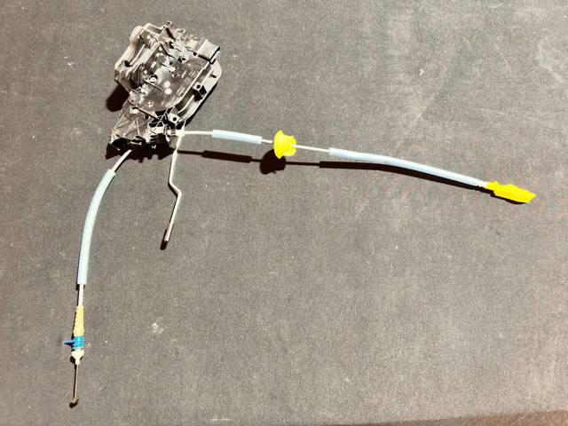 51217955184 BMW купить в Ужгород