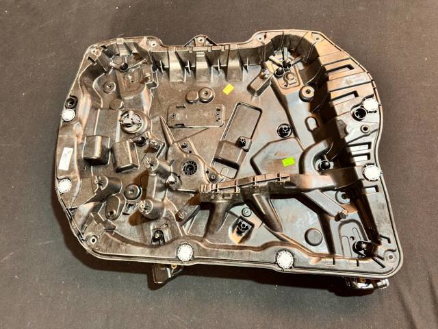 Стеклоподъемник передней двери 51339463719 BMW
