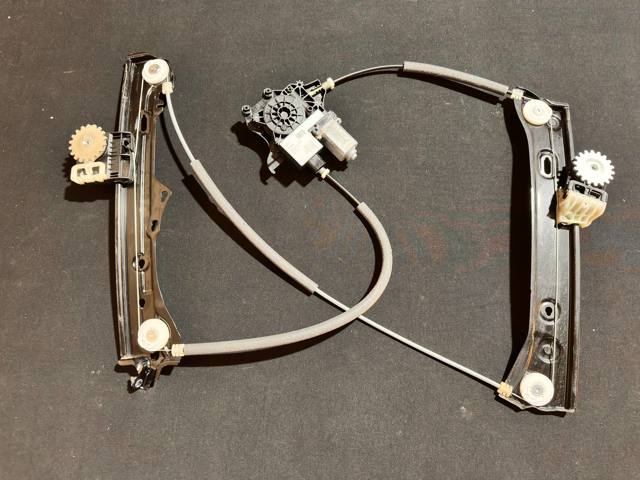 Механизм подъема стекол 51355A41AD2 BMW