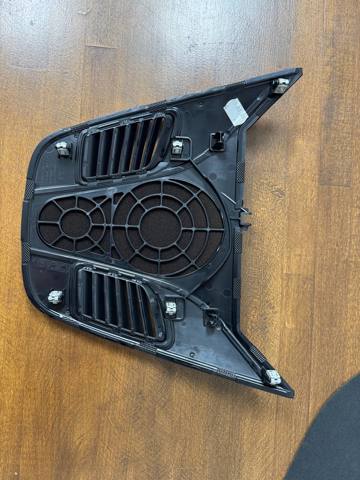 51459329561 BMW Накладка на торпедо купить в Тернополь