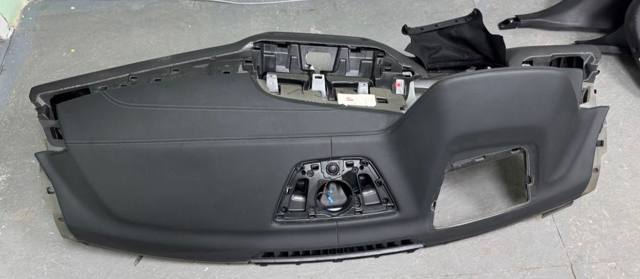 Передняя панель 51459471918 BMW