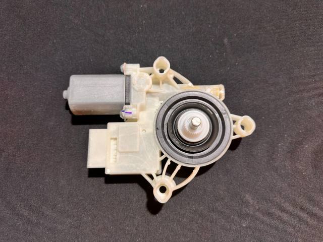 61359450071 BMW Мотор стеклоподъемника двери задней левой купить в Харьков