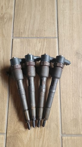 Форсунки 0445110183 OPEL