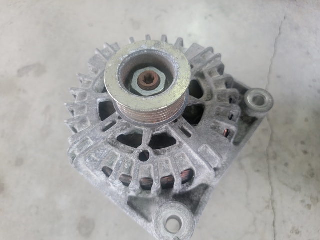 7802261 BMW Генератор купить в Днепр