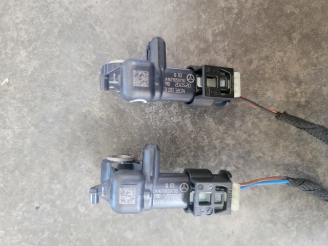 Датчик подушки безопасности A1679050700 MERCEDES