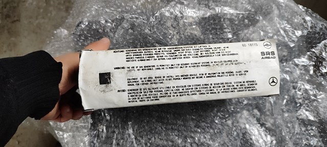 MERCEDES A6398600102 Подушка безопасности (AIRBAG) пассажирская в наличии Киев