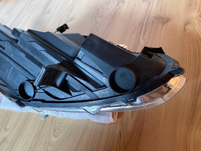 C1BB13W030CG FORD Левая фара купить в Полтава