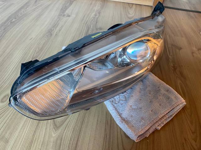 C1BB13W030CG FORD Левая фара купить в Николаев