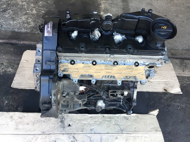 Двигатель в сборе 03L100032T VAG