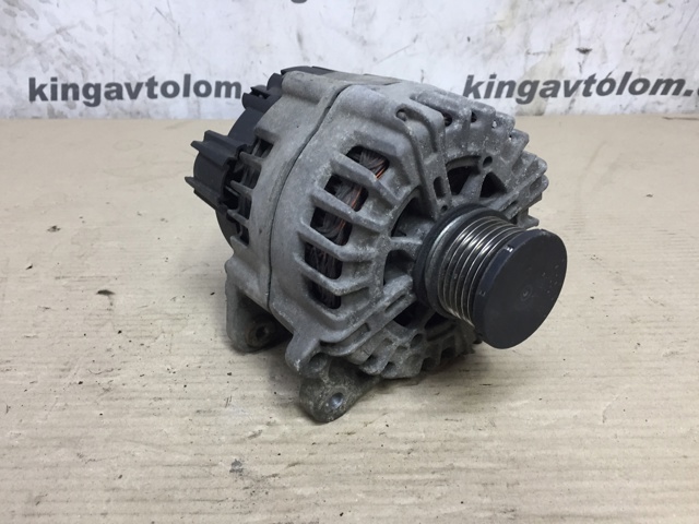 Автомобильный генератор 03L903017B VAG