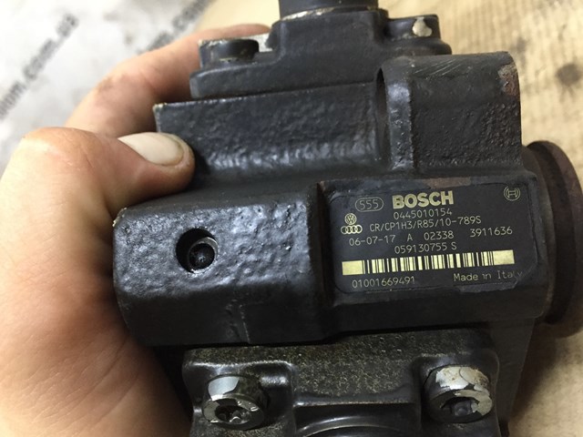 Насос топливный высокого давления 059130755S VAG
