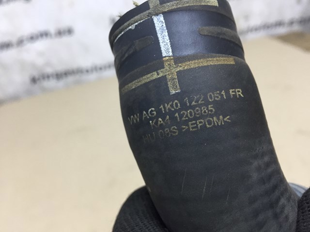 Шланг радиатора охлаждения 1K0122051FR VAG