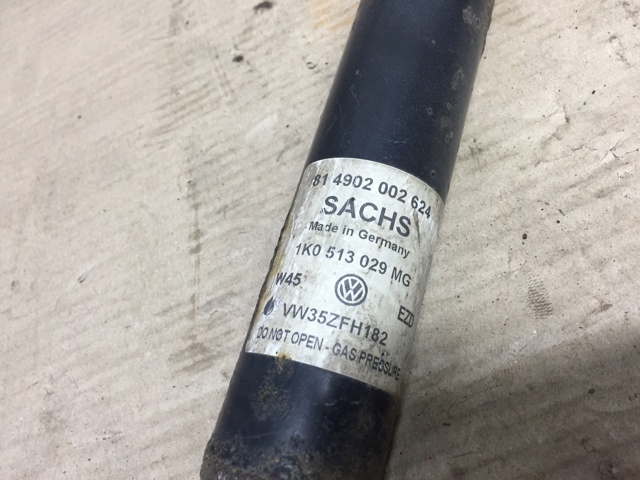 Амортизационная стойка задняя 1K0513029MG VAG