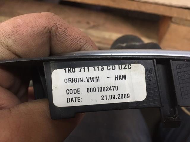 Рукоятка рычага КПП 1K0711113CD VAG
