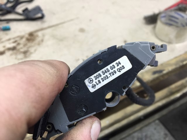 Подрулевой переключатель круиз контроля 2085450324 MERCEDES