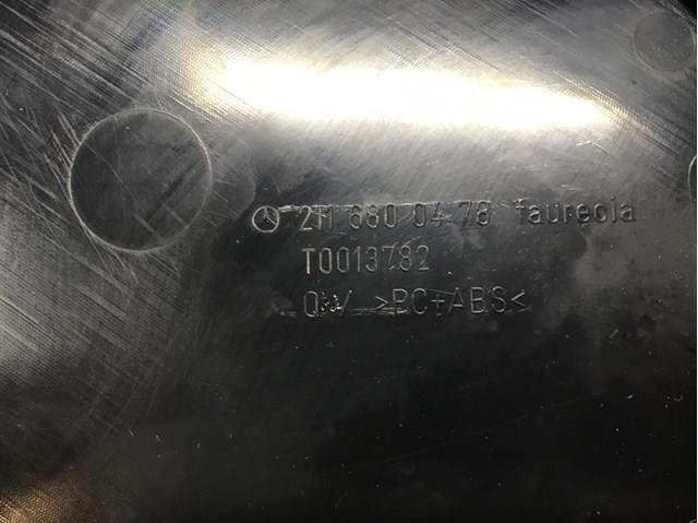 2116800478 MERCEDES Крышка боковая панели "торпедо", правая купить в Кривой Рог