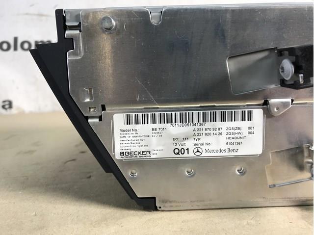 Заводская магнитола 2218709287 MERCEDES