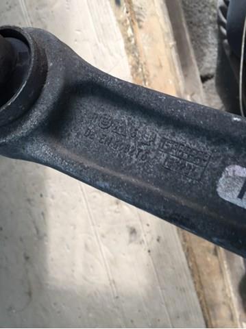 Рычаг передний нижний левый 31122450813 BMW