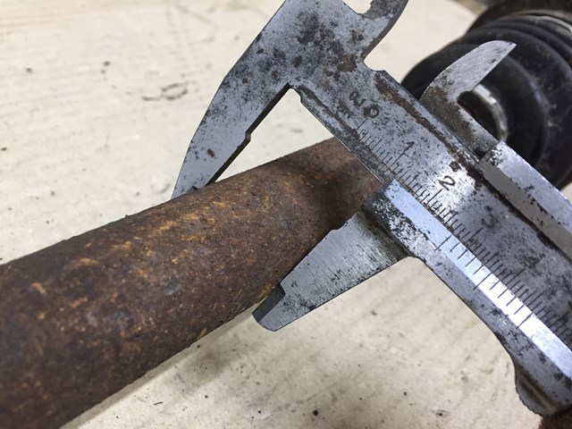 Полуось задняя 33208609838 BMW