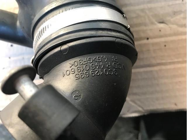 Воздушный патрубок расходомера Skoda Octavia 2 A5