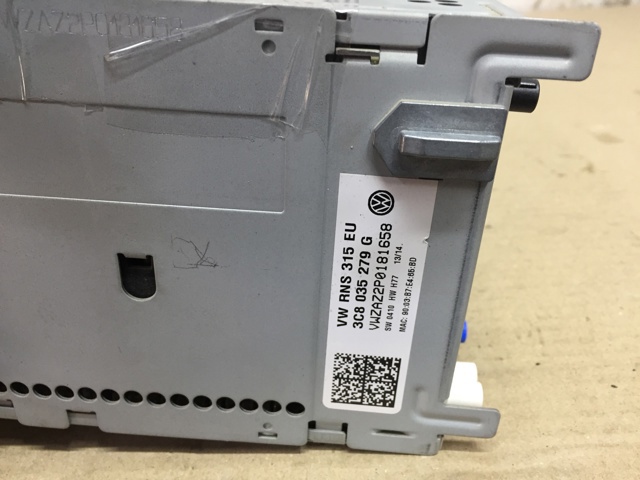 Дисплей бортового компьютера 3C8035279G VAG