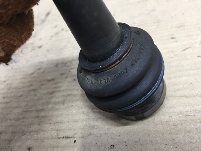 Нижняя шаровая опора 4G0407689C VAG